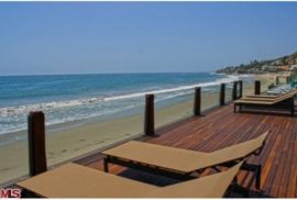 DiCaprio si-a vandut vila din Malibu cu 17,3 milioane de dolari. Vezi ce-ar putea sa-si cumpere in Cluj cu aceasta suma!