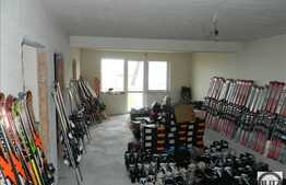 Apartament 4 camere, 130 mp plus 2 balcoane, semifinisat, zona Piata Engels