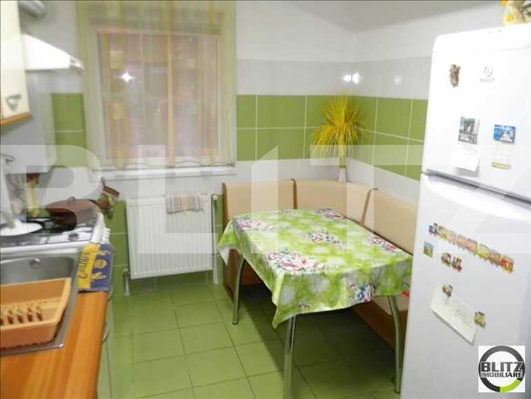 Apartament de vanzare 2 camere Floresti - 100AV | BLITZ Cluj-Napoca | Poza1