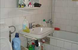 De vanzare apartament 3 camere, 64 mp utili, cu boxa si loc parcare, zona Profi