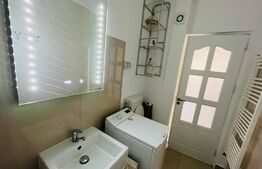 Apartament 2 camere, etaj intermediar, parcare, zona Sesul de Sus