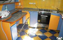 Apartament 2 camere de inchiriat, pe 2 nivele, 63 mp, loc parcare, zona Lombului