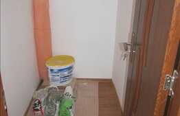 2 camere de vanzare, 70 mp utili, decomandat, loc parcare, zona Kaufland!