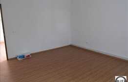 2 camere de vanzare, 70 mp utili, decomandat, loc parcare, zona Kaufland!