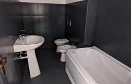 Apartament 2 camere, etaj intermediar si terasa, recent finisat, zona Oasului