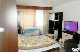 De vanzare 2 camere, decomandat, 52.40 mp, balcon, zona UMF!