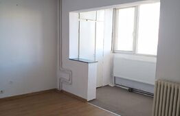 Apartament de 3 camere decomandate, luminos, zona Primaverii