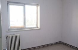 Apartament de 3 camere decomandate, luminos, zona Primaverii