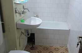 Vanzare 4 camere, decomandat, 88 mp utili, 1 parcare, zona Piata Marasti!