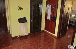 Vanzare 4 camere, decomandat, 88 mp utili, 1 parcare, zona Piata Marasti!