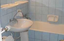 Apartament cu 4 camere, decomandat, 82 mp , zona Sigma, cu GARAJ inclus in pret