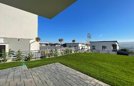 Casa 4 camere, 130 mp, curte individuala de 310 mp, Voronet