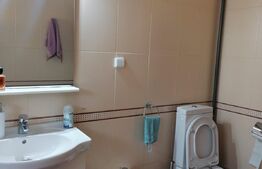 Apartament unicat, 5 camere, 2 bai, scara interioara, zona Teilor