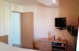 Apartament unicat, 5 camere, 2 bai, scara interioara, zona Teilor
