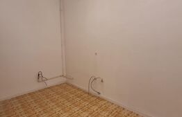Apartament 4 camere, ideal pentru spatiu de birou, boxa, posibiliatate de mansardare, Piata Avram Iancu
