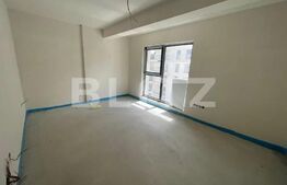 Apartament de 3 camere, 2 bai, 68 mp, terasa 11mp, parcare, zona Vivo