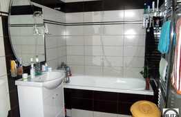 Vanzare apartament 3 camere, 83 mp utili, zona Fagului, cu parcare, A.C!