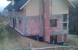 Oportunitate! Casa de 212 mp, D+P+M, 2.400 mp teren intravilan, Magura