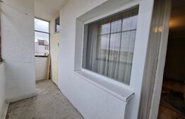 Apartament de 3 camere decomandate, etaj intermediar, parcare, pret negociabil