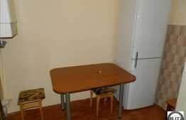 Apartament 2 camere de vanzare, 52 mp utili, zona Profi, cu boxa