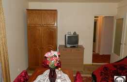 Apartament 2 camere de vanzare, 52 mp utili, zona Profi, cu boxa