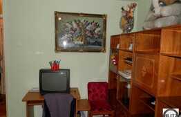 Apartament 2 camere de vanzare, 52 mp utili, zona Profi, cu boxa