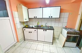 Garsoniera 28 mp, imobil de tip casa, zona Bucuresti