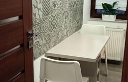 Apartament cochet 3 camere, 60 mp , Sesul de Sus , loc de parcare inclus in pret