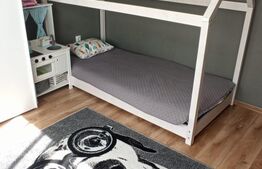 Apartament cochet 3 camere, 60 mp , Sesul de Sus , loc de parcare inclus in pret