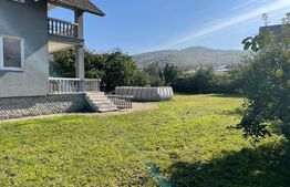 Casa 5 camere, 360 mp, teren 1273 mp, zona parcului Poligon