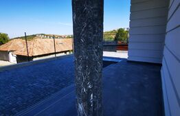 EXCLUSIVITATE ! Casa individuala , 124 mp utili , 940 mp teren, intrare Dezmir