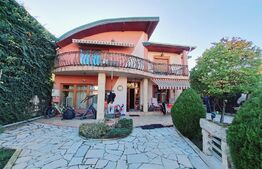 Casa individuala la cheie, 210 mp, teren de 349 mp, zona Semicentrala