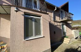 Casa unifamiliala compusa din 2 corpuri, 6 camere, 500 mp teren, Chinteni