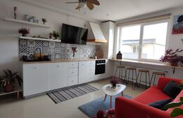 Apartament cochet, 3 camere, balcon, zona Aqua Park