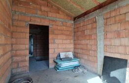 Casa 184 mp , vedere spre Lac, Campenesti