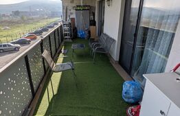 Apartament 2 camere, etaj intermediar, parcare, Sannicoara