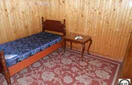 Vanzare apartament 3 camere zona Pasteur. Loc de parcare si boxa incluse!