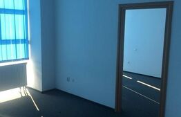 Apartament 2 camere, semidecomandat, 77 mp, etaj intermediar, zona Clujana