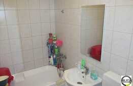 Vanzare 1 camera, 32 mp utili, decomandat, zona strazii Eroilor!