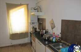 Mansarda cu 129 mp, 4 camere, loc de parcare, zona strazii Eroilor!