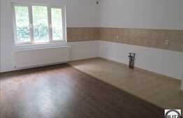 Vanzare 2 camere, decomandar, 52 mp, boxa la subsol, finisat modern, zona Expo!