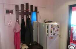 De vanzare 2 camere, 55 mp, decomandat, loc de parcare, zona Florilor!