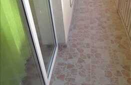 De vanzare 2 camere, 55 mp, decomandat, loc de parcare, zona Florilor!