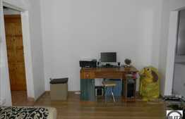 Vanzare 2 camere, 34 mp, etaj intermediar, zona Casa Piratilor!