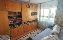 Apartament 4 camere, decomandat, 80 mp, zona Parang