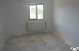 4 camere decomandate, 100 mp utili, terasa, loc parcare, orientare sudica!