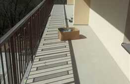 4 camere decomandate, 100 mp utili, terasa, loc parcare, orientare sudica!