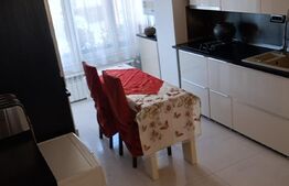 Apartament 3 camere, decomandat,80 mp, zona De Mijloc