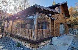 Casa de vacanta, 5 camere, 130 mp, teren 1000 mp, zona Valea Ierii