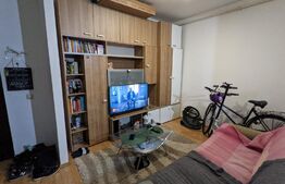 Apartament 2 camere, etaj intermediar, logie si parcare, zona Auchan